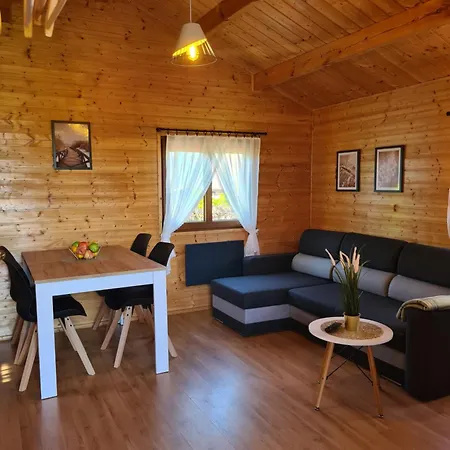 Letniskowe Zacisze Prázdninový dům Rusinowo (Slawno)